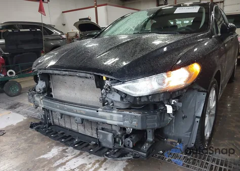 2020 Ford Fusion Se z USA, uszkodzony, nr VIN 3FA6P0HD7LR247345